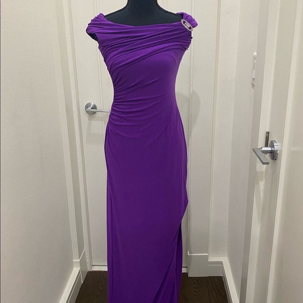 PERFECT FOR PROM! Like new Ralph Lauren evening wear/cocktail dress